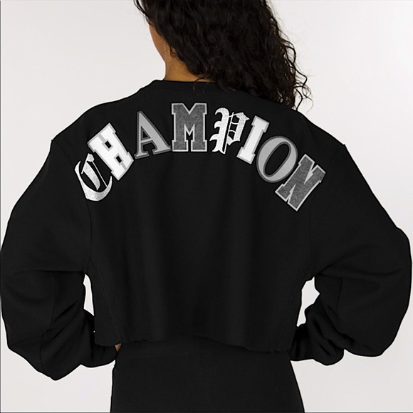 Champion Tops - ★NWT★ CHAMPION Old English Felt Crop Cut Off Crew Pullover Black Sweatshirt ✌️🖤